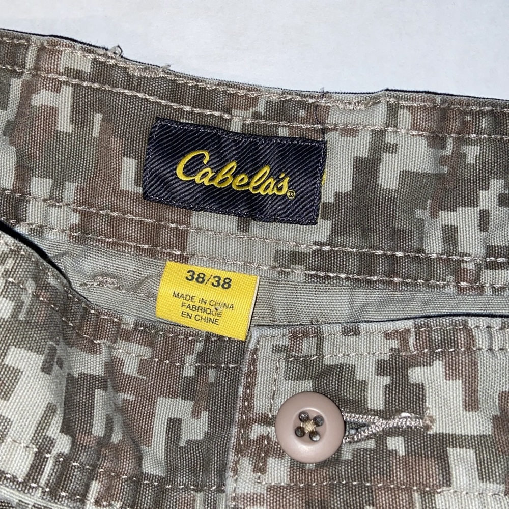 Cabela’s Men’s Camouflage Size 38 Cargo Shorts - Picture 8 of 10